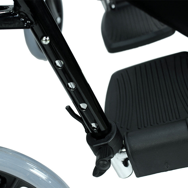 Silla De Ruedas Premium | Con Brazos Abatibles | New Leader