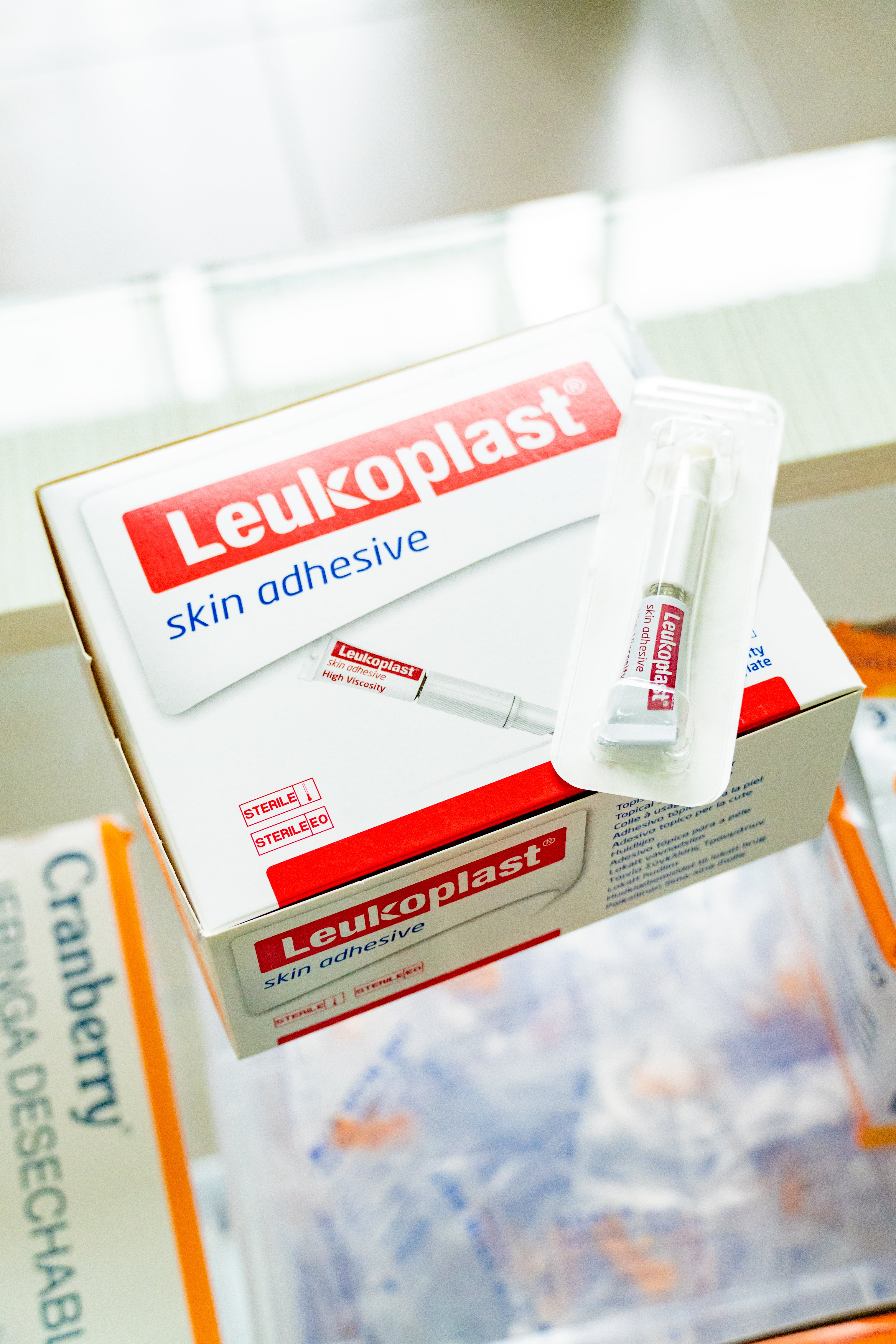 Leukosan Adhesive| Cierre De Heridas | 0.36 ML | BSN MEDICAL